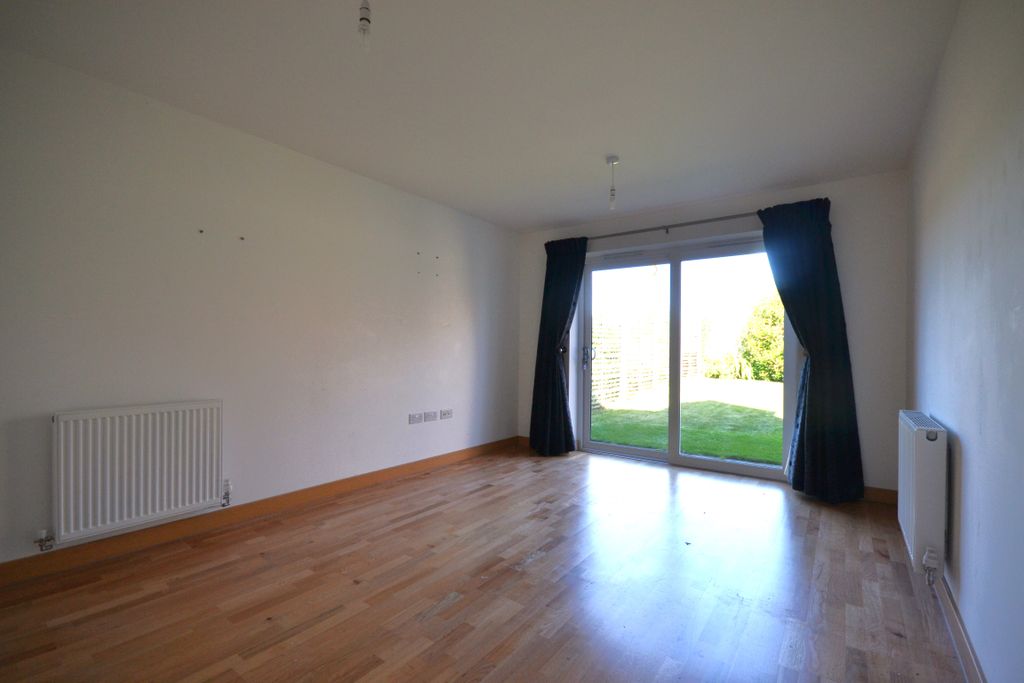 Property photo 3 of 23