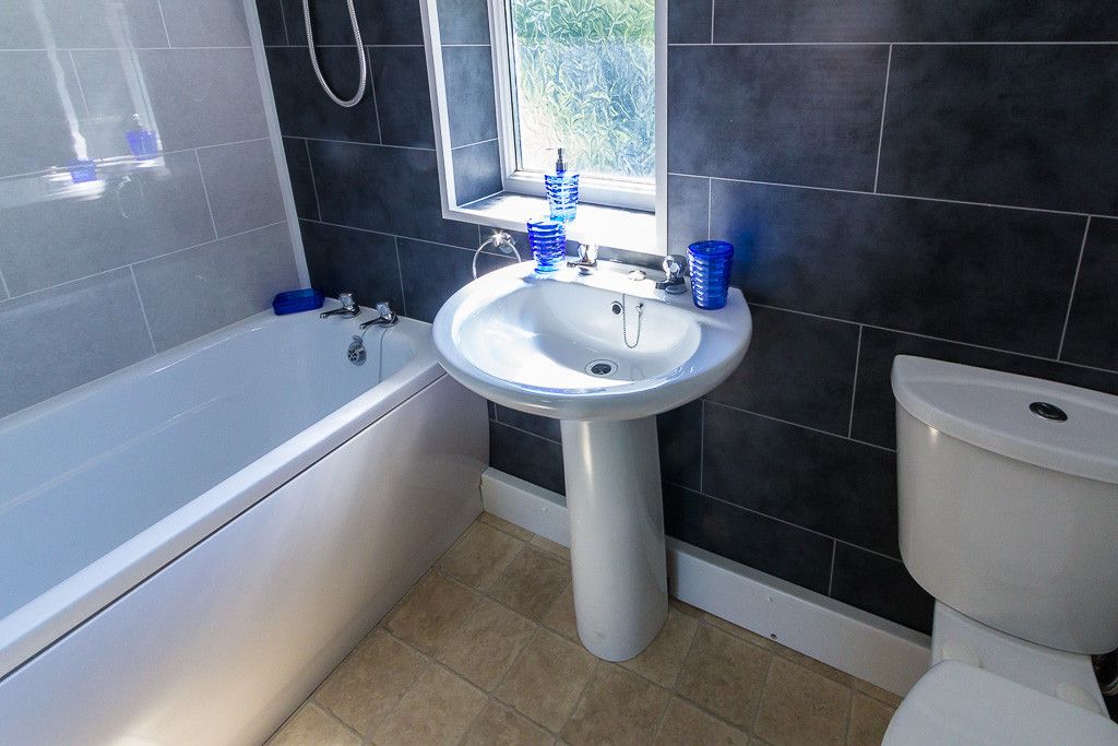 Property photo 3 of 8 Property Photo