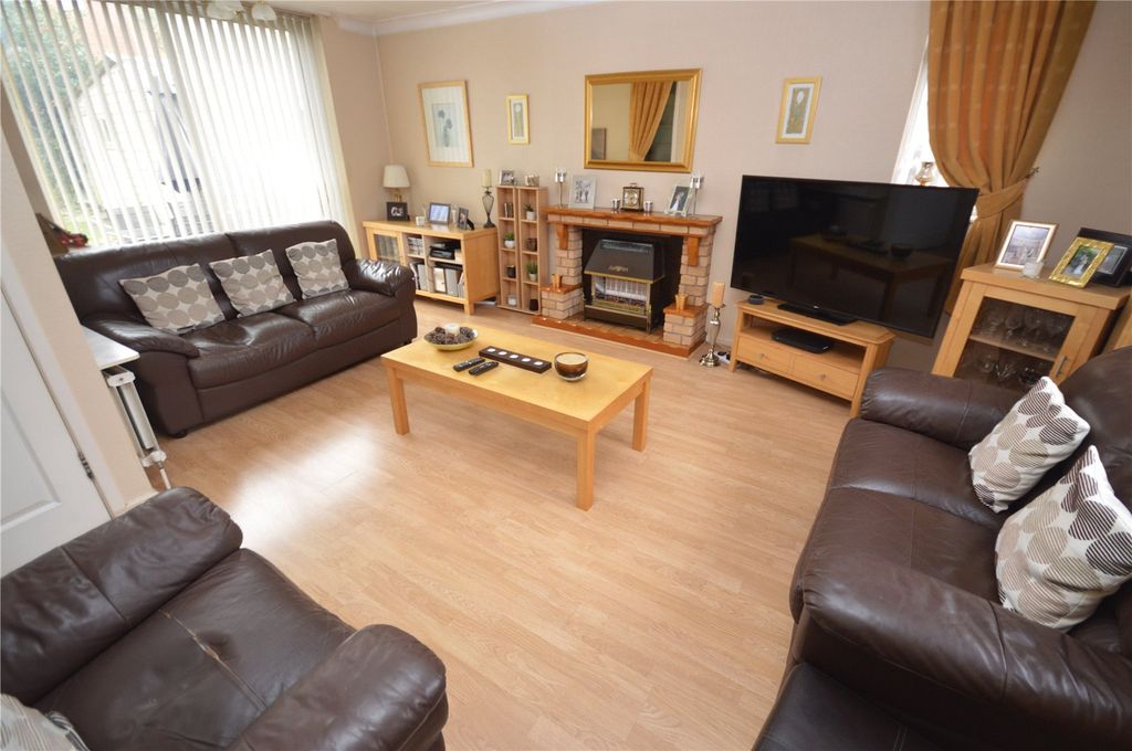 Property photo 3 of 12 Picture No. 03