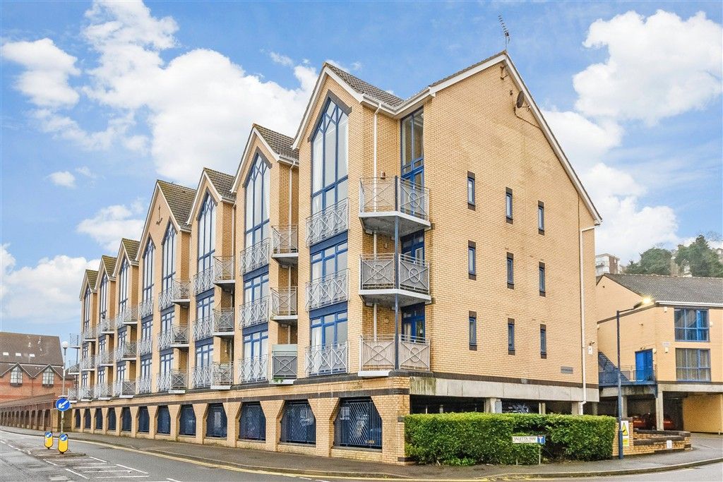 Property photo 1 of 14 External (Web)