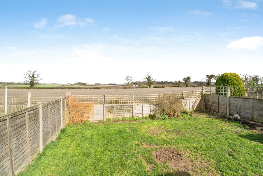 Property photo 1 of 30 Pbox-Img.Jpg