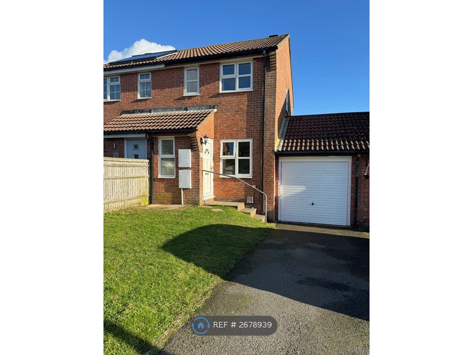 Property photo 1 of 26