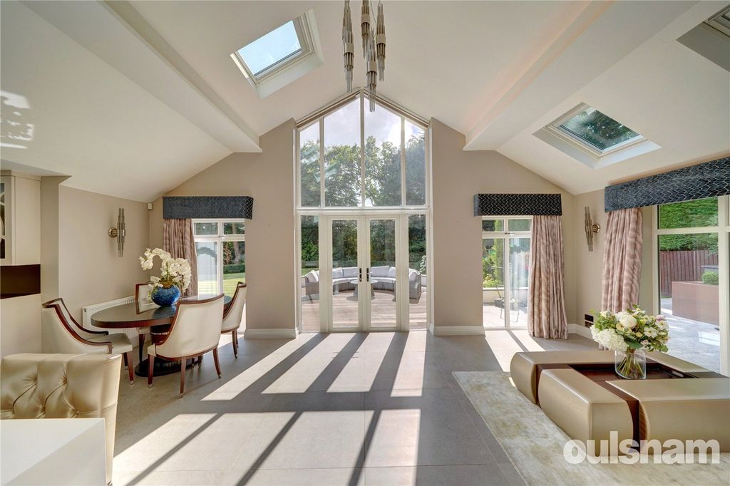 Property photo 3 of 42 Picture No. 45