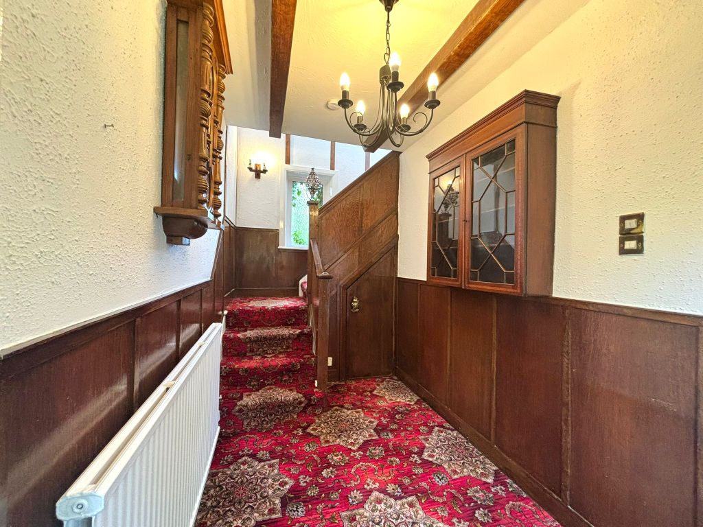 Property photo 2 of 28 Hallway