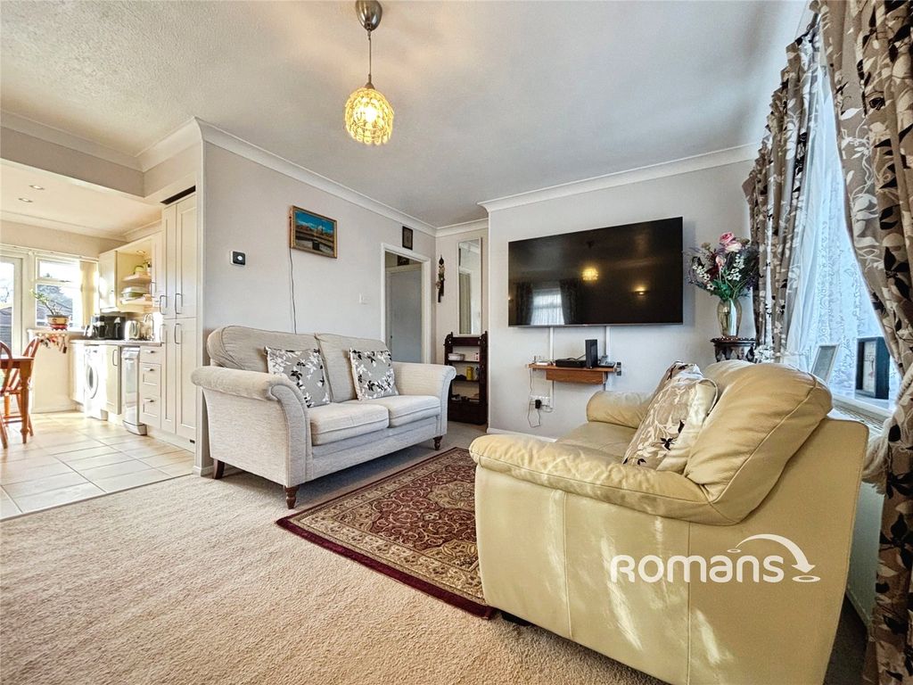 Property photo 2 of 14 Picture No. 06