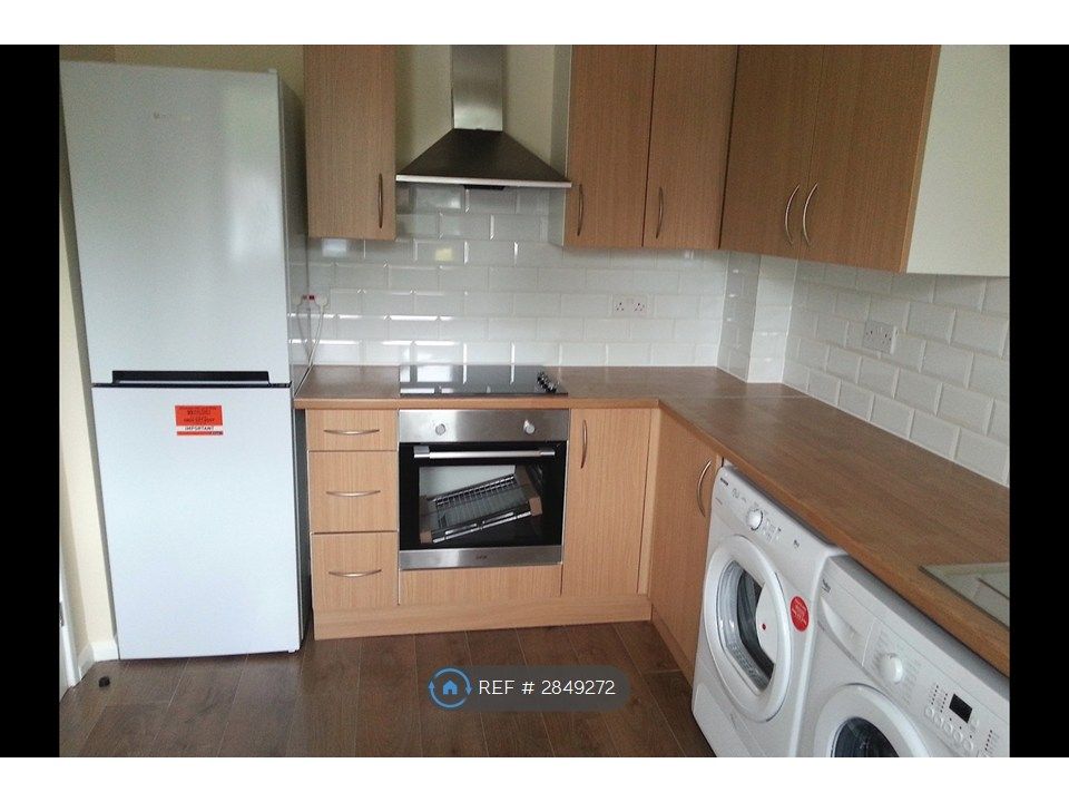 Property photo 3 of 13 Kitchen/Diner