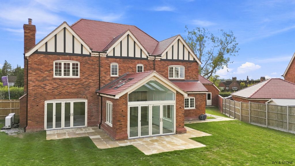 Property photo 3 of 19 5527813