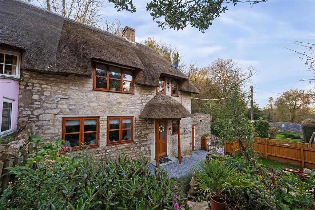 Property photo 1 of 21 Front Elevation