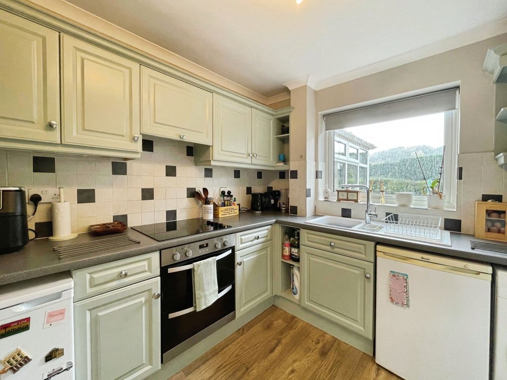 Property photo 3 of 32 125A0999-34