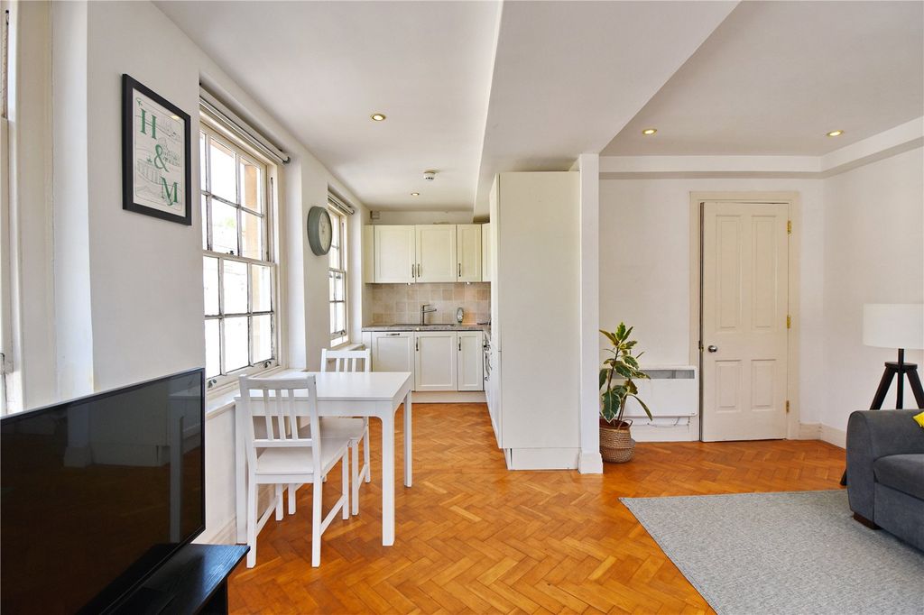 Property photo 1 of 13 Picture No. 01