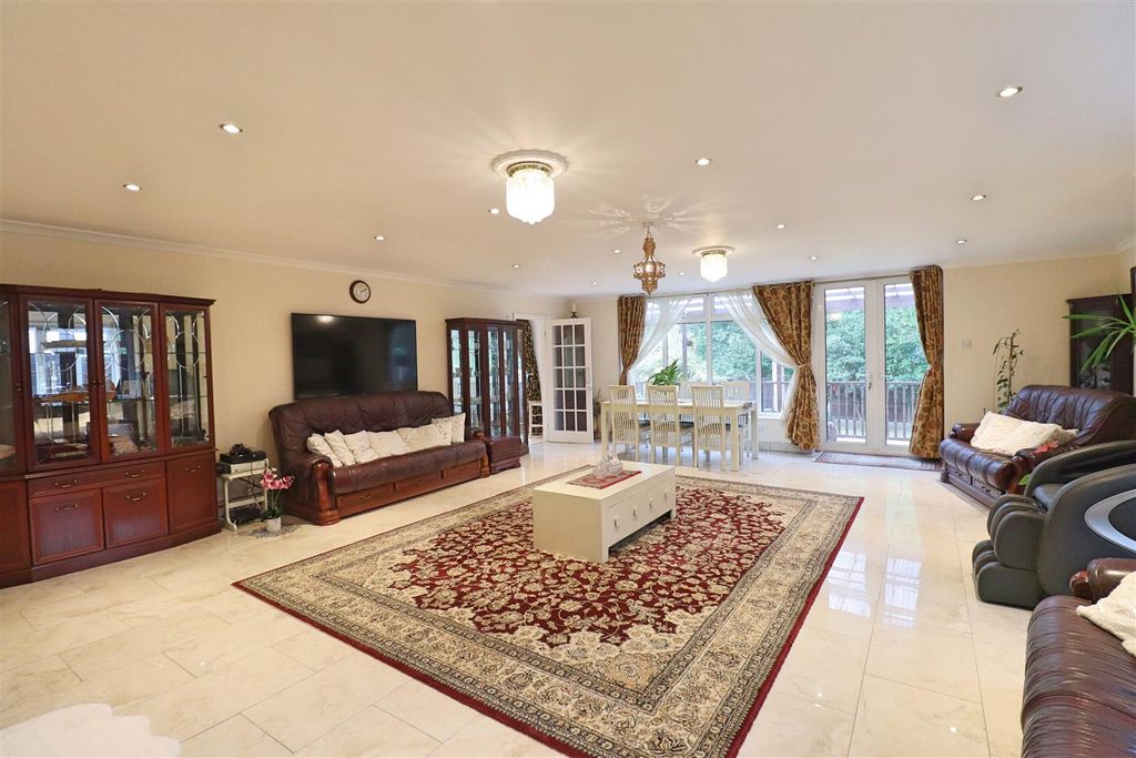 Property photo 2 of 24 Img_0460.Jpg