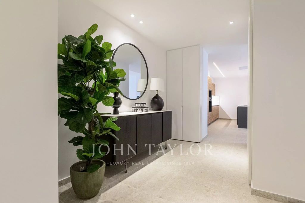 Property photo 3 of 36