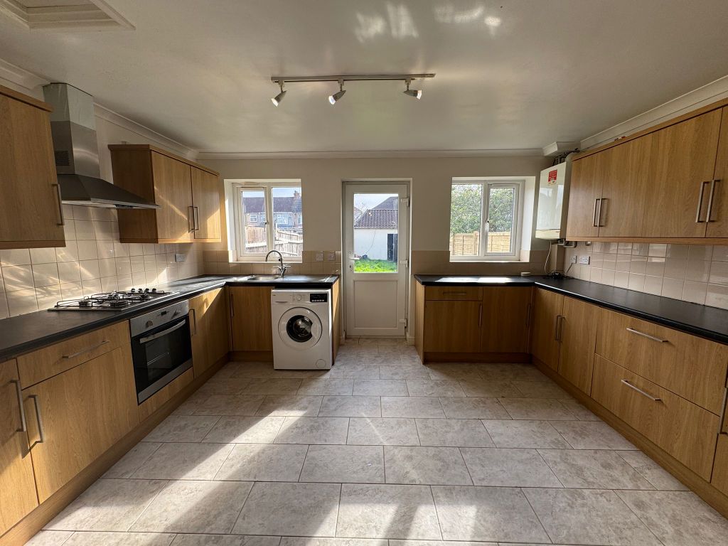 Property photo 3 of 10 Image