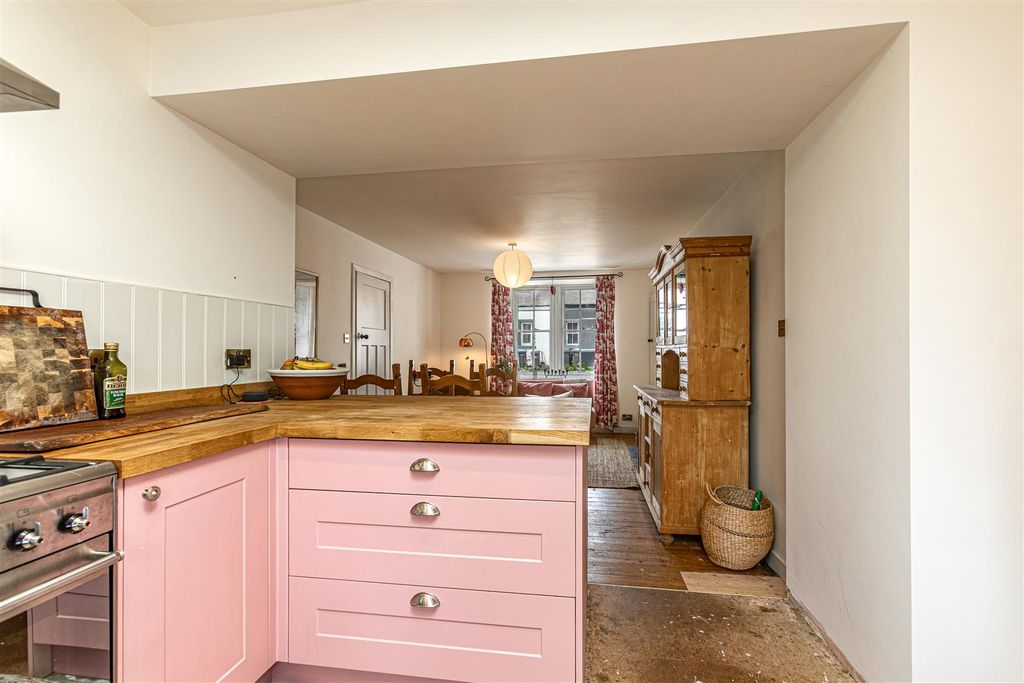 Property photo 3 of 30 51 West High Street Lauder 17.Jpg