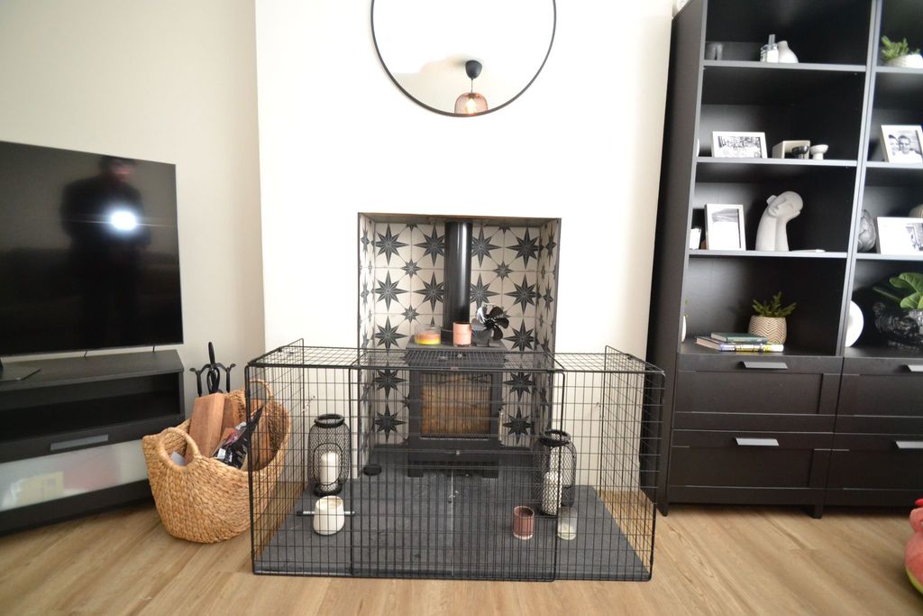 Property photo 3 of 22 Photograph 3