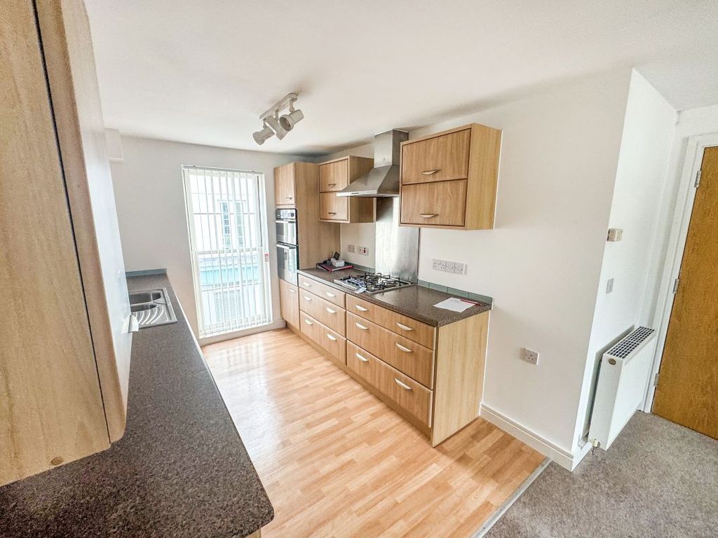 Property photo 2 of 10 Image 2