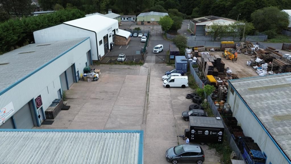 Property photo 3 of 6 Photo 5