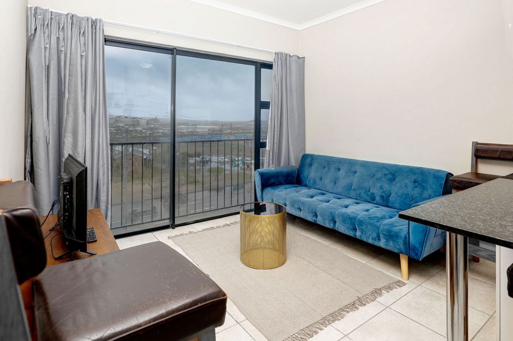 Property photo 2 of 19 Blp1673991