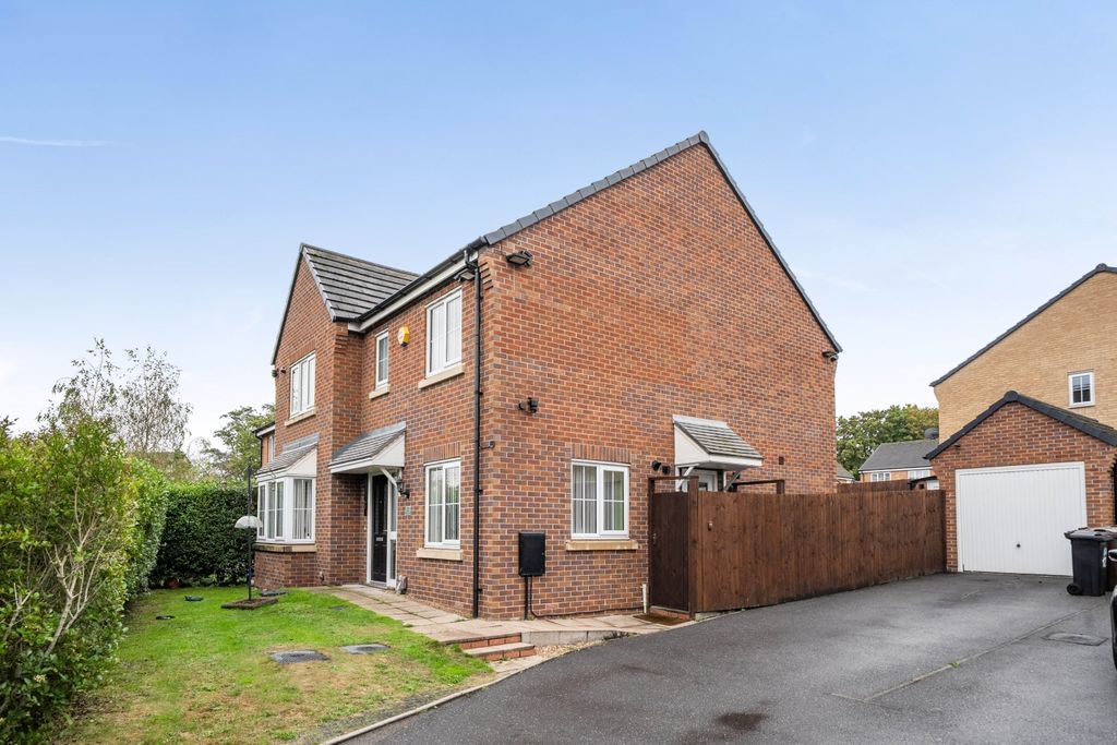 Property photo 2 of 25 1514687 (1)
