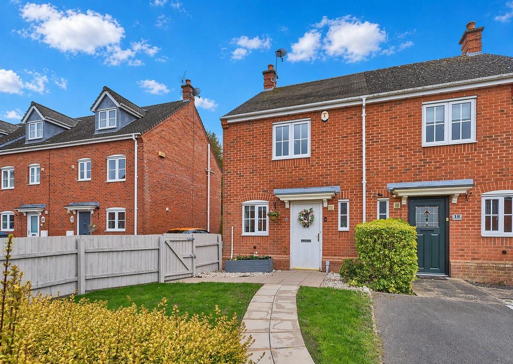 Property photo 1 of 14 Sunny Front.Jpg