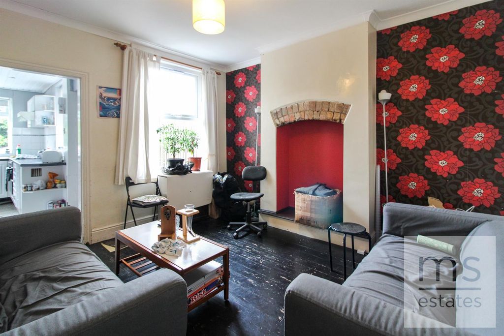 Property photo 3 of 12 Img_1880.Jpg