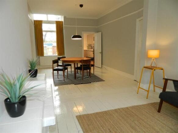 Property photo 2 of 17 Picture No. 02