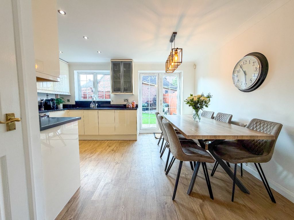 Property photo 3 of 29 5343364