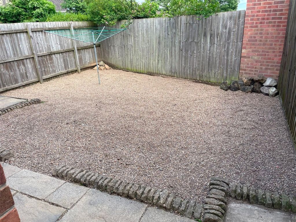 Property photo 2 of 23 Picture No. 20