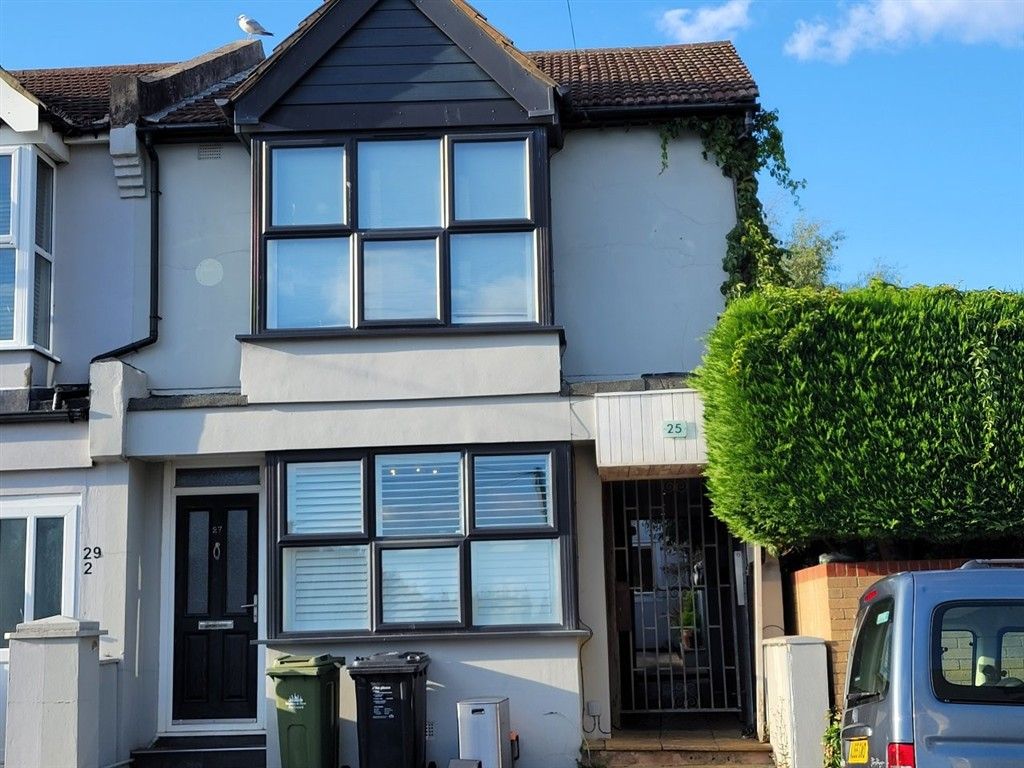 Property photo 2 of 3