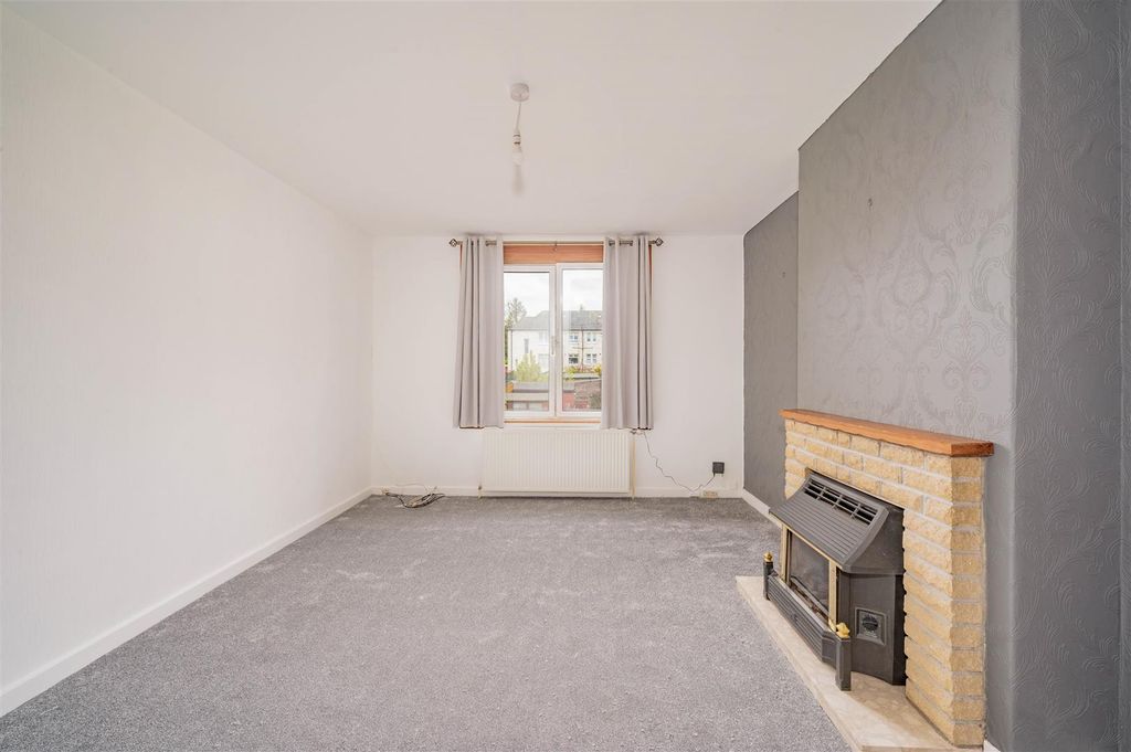Property photo 2 of 13 12 Byron Street Dundee New-1.Jpg