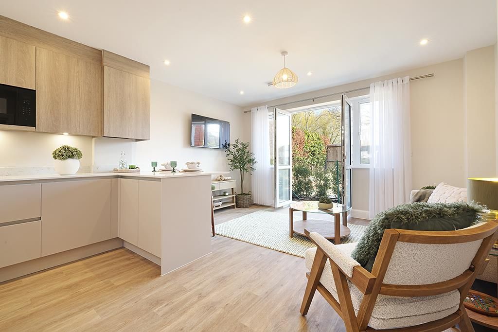 Property photo 1 of 12 1-Cobhamrd-Showapt-3-7409.Jpg