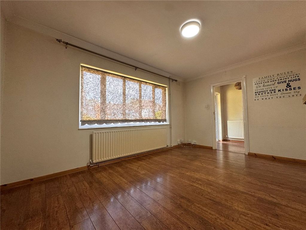 Property photo 3 of 18 Picture No. 13