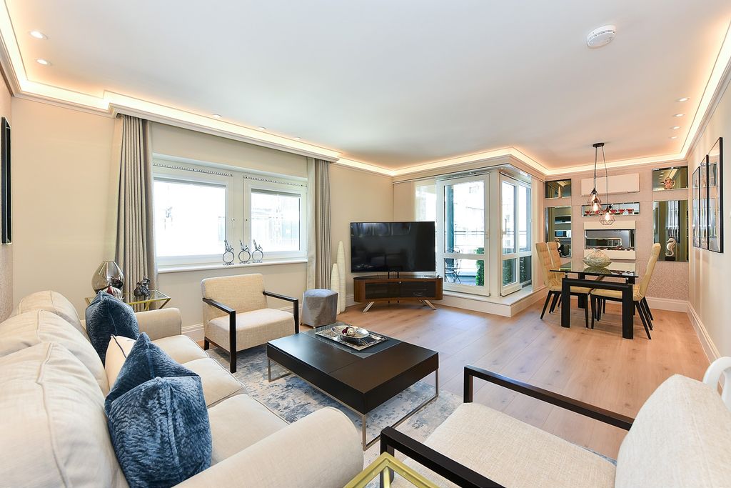 Property photo 3 of 15 Picture 3