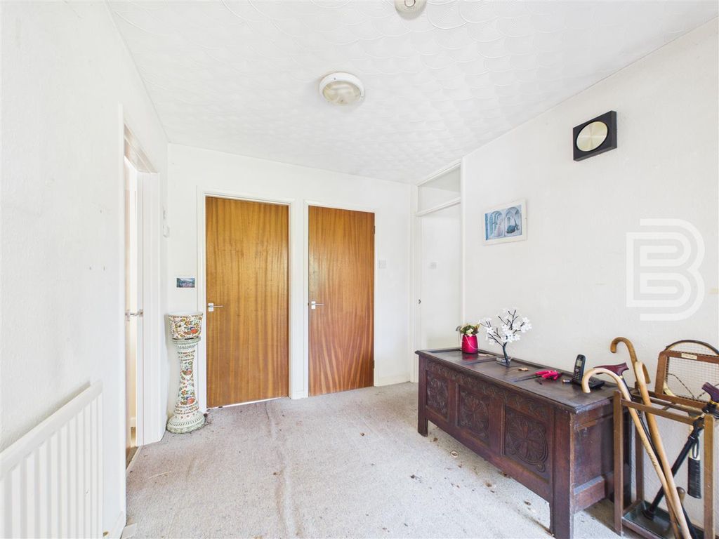Property photo 2 of 21 Cam01515G0-Pr0214-Still004.Jpg