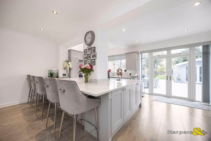 Additional image 8 of 6 bed property for saleMayplace Road East, Bexleyheath DA7