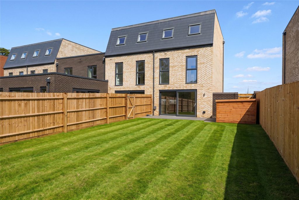 Property photo 1 of 11 Picture No. 01