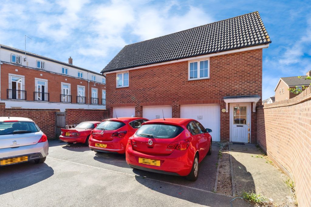 Additional image 4 of 3 bed flat for saleErrington Close, Hatfield AL10
