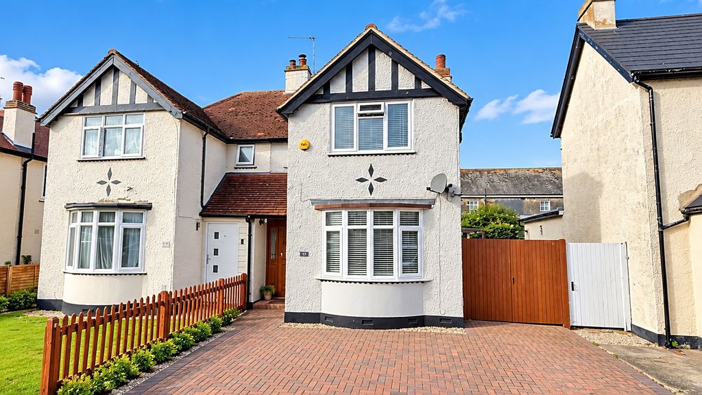 Property photo 2 of 14
