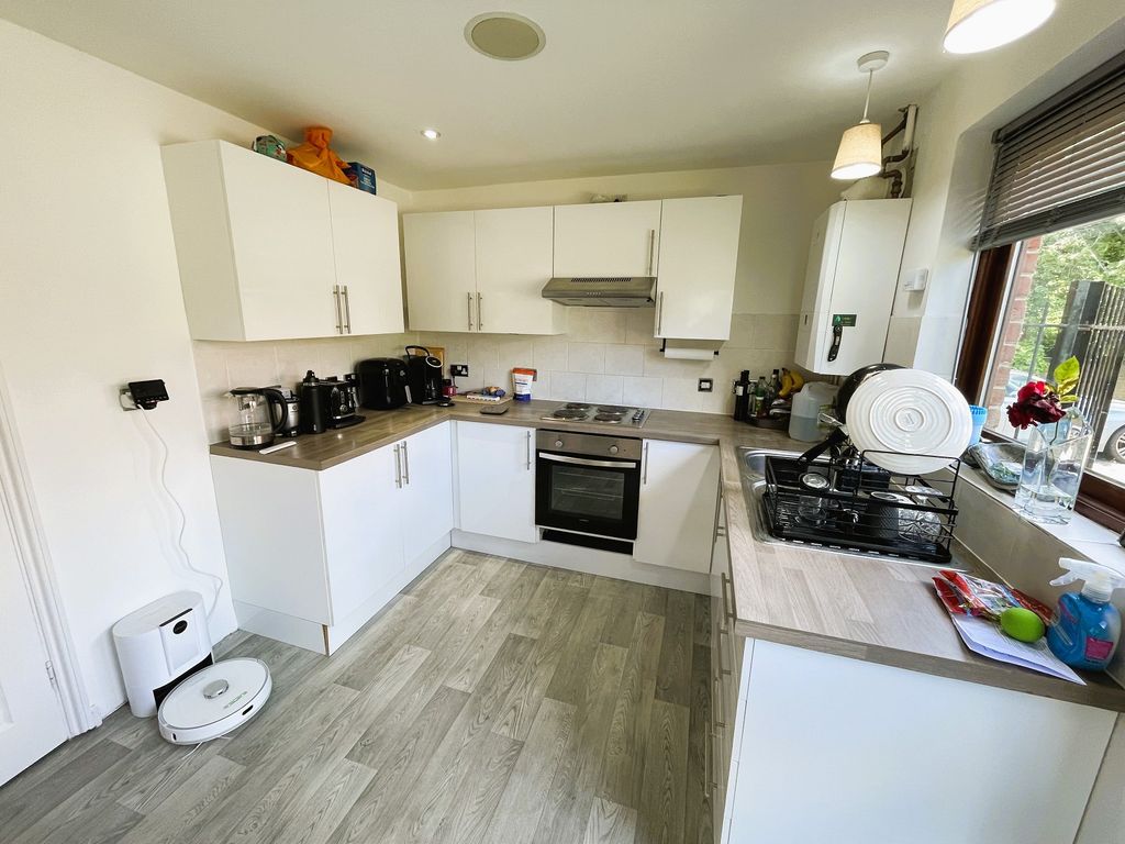 Property photo 2 of 9 Not Specified