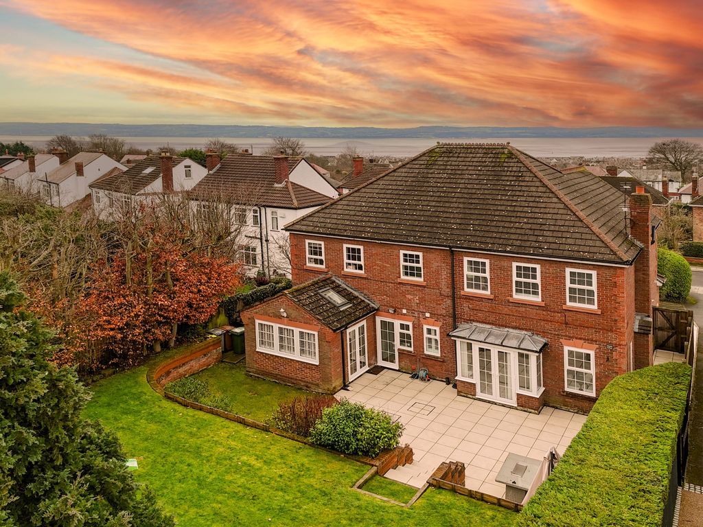 Property photo 3 of 32