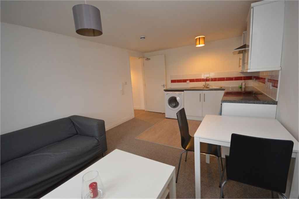 Property photo 2 of 11