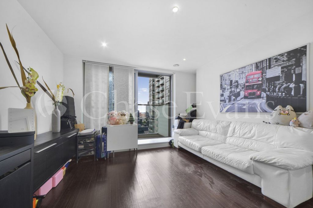 Property photo 1 of 15 Living