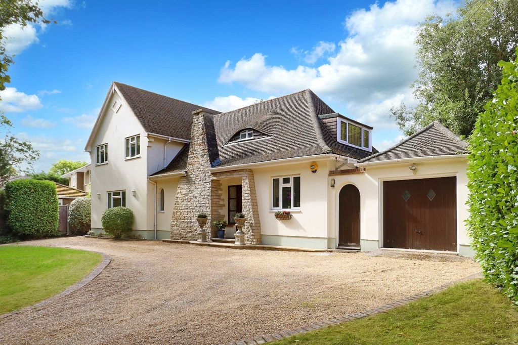 Property photo 1 of 17 Front Elevation