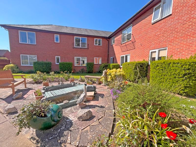 Property photo 2 of 9 Photo 5