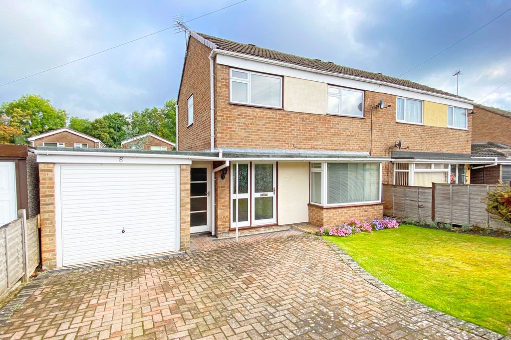 Property photo 1 of 11