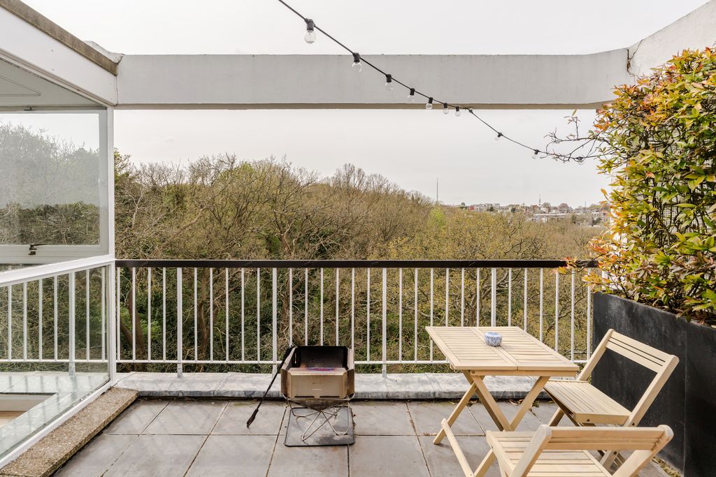 Property photo 2 of 24 337680 - 34, Drake Court-6.Jpeg