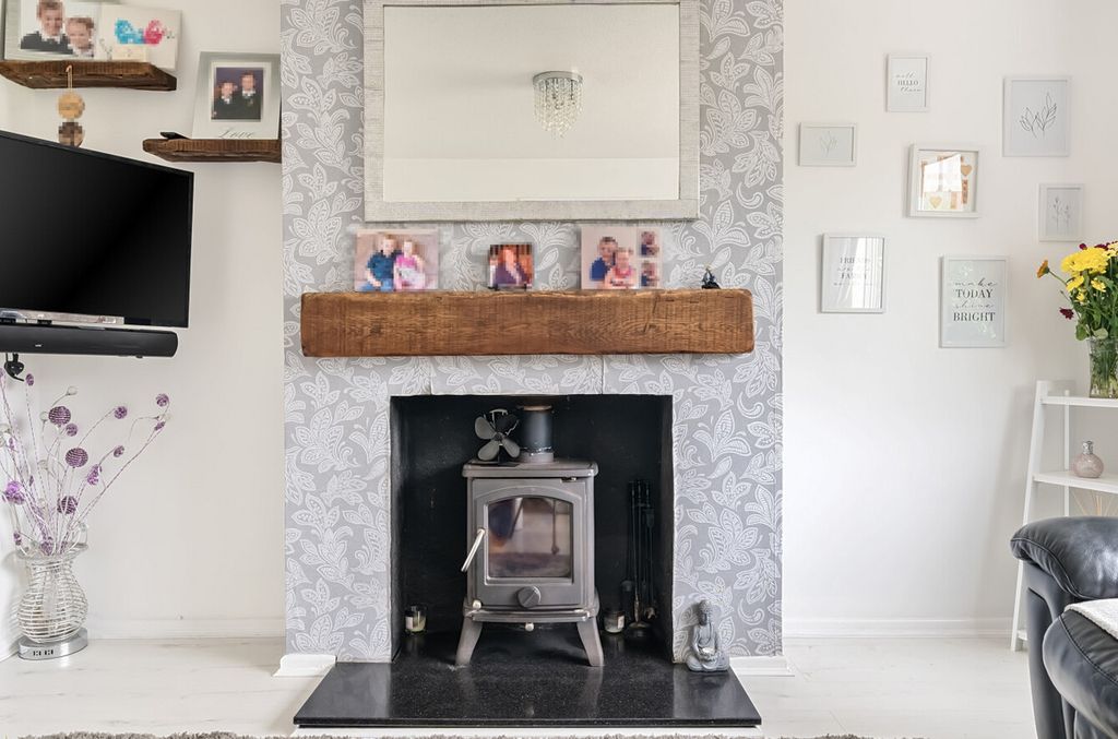 Property photo 3 of 9