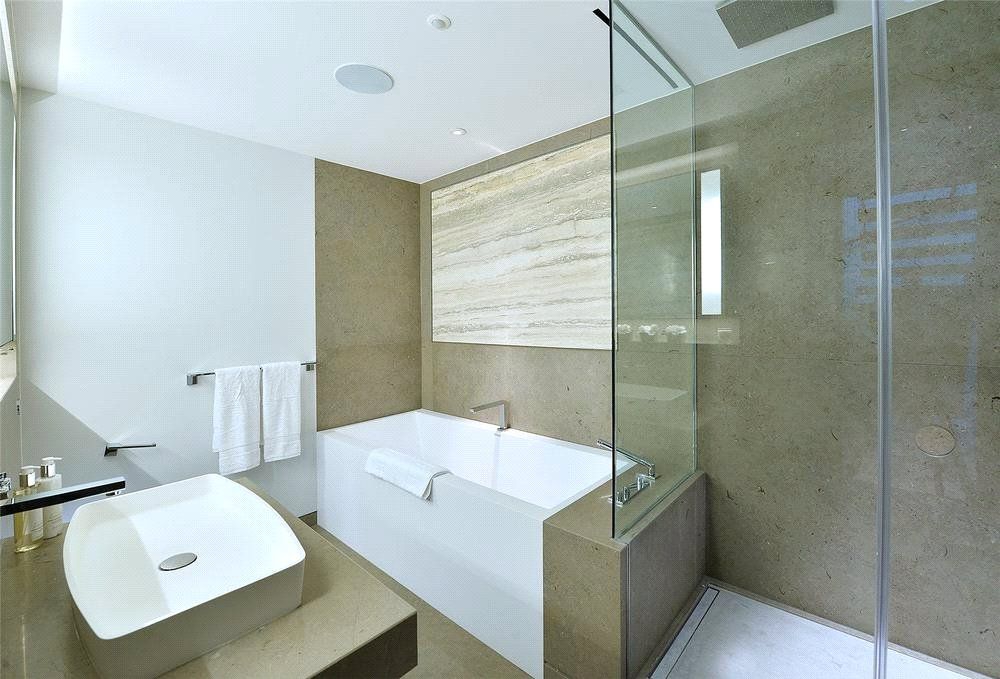 Property photo 3 of 17 Picture No. 37