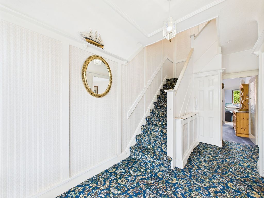 Property photo 3 of 26