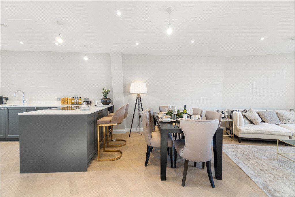 Property photo 3 of 20 Picture No. 27